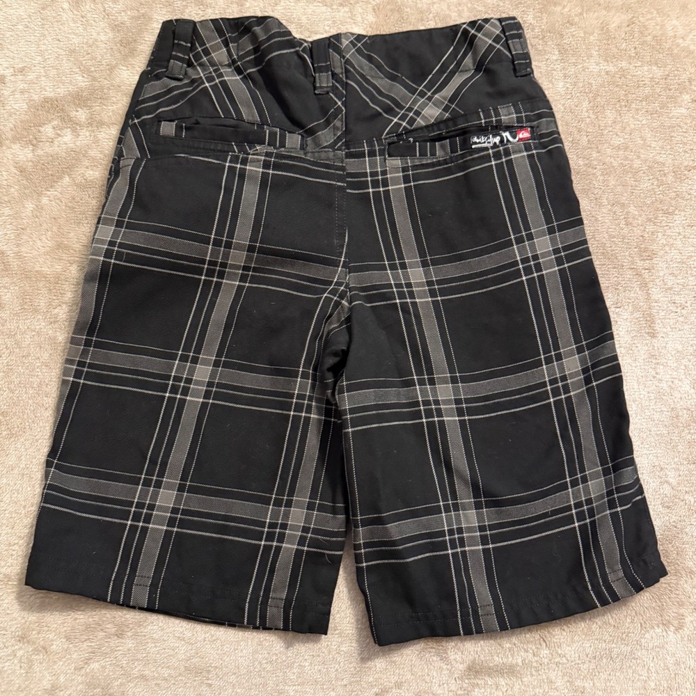 Quiksilver Kids Black Grey Plaid Walk Shorts Size XL Youth Skate Surf